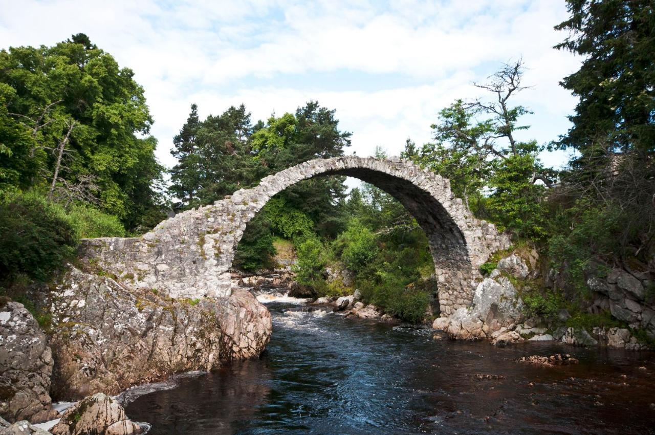 Reuben'S Highland Retreat - Speyside Villa Carrbridge Buitenkant foto