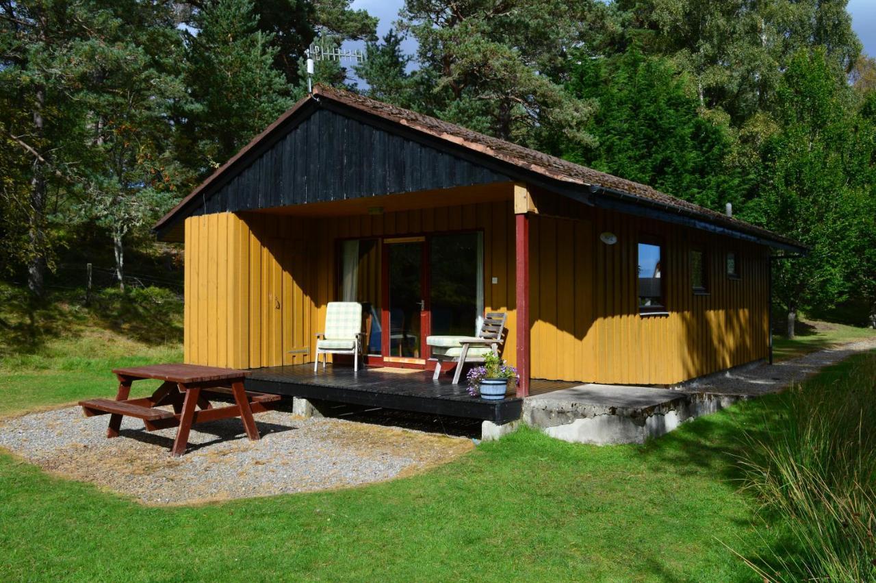 Reuben'S Highland Retreat - Speyside Villa Carrbridge Buitenkant foto